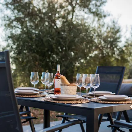 فيلة Sole E Mare