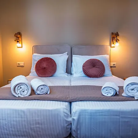 Sole E Mare فيلة Mousata