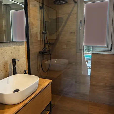 فيلة Sole E Mare Mousata